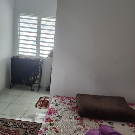 Mieda Rizqi Homestay Kampong Melayu Changkat Larah Екстериор снимка